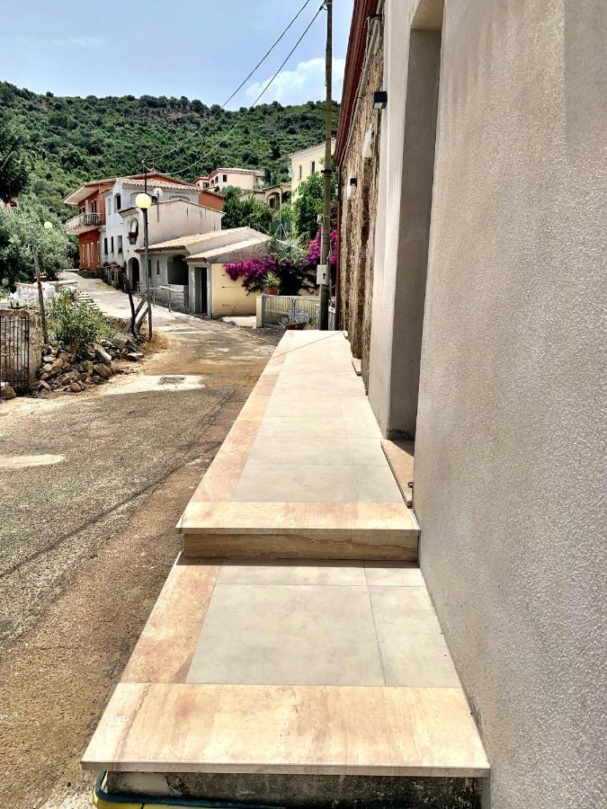 Mp Luxury House Villa Budoni Exterior photo